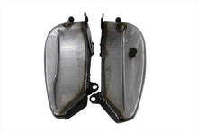 Load image into Gallery viewer, Stretch Bobbed 5.5 Gallon Gas Tank Set