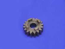 Load image into Gallery viewer, 1st Gear Countershaft 17 Tooth 1984 / 1990 XL 4-speed models