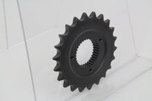 Load image into Gallery viewer, Transmission Sprocket 22 Tooth 1986 / 2006 FLST 1986 / 2006 FXST 1991 / 2005 FXD Fits 1995-2005 FXD for conversion to chain drive