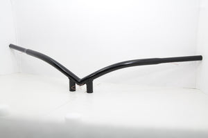 V-Bar Handlebar with Indents 1982 / 1984 FL 1982 / 1984 FX 1982 / UP XL 1986 / 2017 FLST 1984 / 2017 FXST 1982 / 1994 FXR 1982 / 1994 FXR 1991 / UP FLT