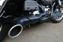 Load image into Gallery viewer, M8 2:1 Exhaust Header Set Black 2017 / UP FLT