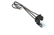 Load image into Gallery viewer, Wiring Flasher Connector 3 Prong 0 /  All models