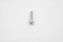 Load image into Gallery viewer, Fillister Head Screw 8-32 X 7/8 1965 /  XLCH