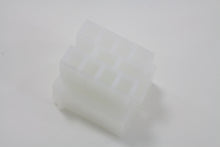 Load image into Gallery viewer, Amp Mate-N-Lock Wiring Socket 8-Pin 0 /  All models