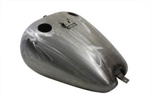 Load image into Gallery viewer, Bobbed 5.1 Gallon Gas Tank 2000 / 2006 FXST 2000 / 2006 FLST