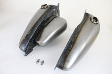Load image into Gallery viewer, Servi-Car and Solo Gas &amp; Oil Tank Set 1947 / 1952 W 1947 / 1957 G