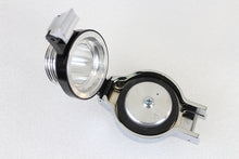 Load image into Gallery viewer, Flip Up Gas Cap Vented Chrome 1996 / UP XL 1996 / UP FLST 1996 / 2017 FXD 1996 / UP FXST