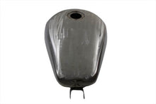 Load image into Gallery viewer, Replica Roadster 3.5 Gallon Gas Tank 2004 / 2006 XL Carburetor Type